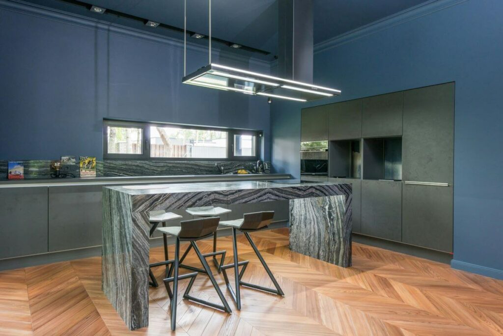 cuisine bleu foncé